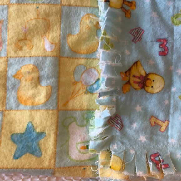 Vintage Chicks and Numbers, Reversible Stars,ducks,Blue Flannel 33 X 33 Baby - Picture 7 of 7
